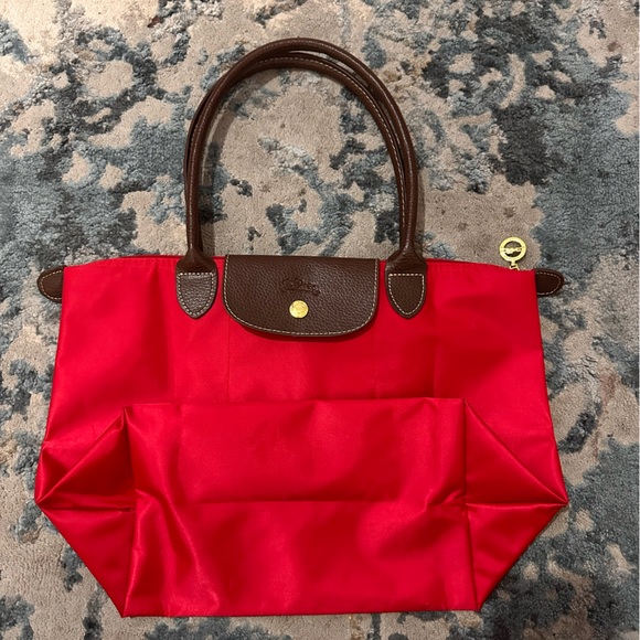 Longchamp purse - Picture 2 of 6